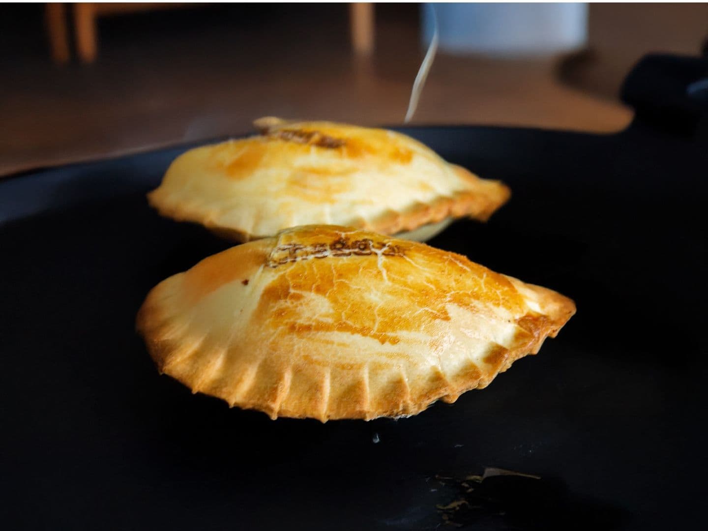 Imagen de Dos empanadas + cerveza